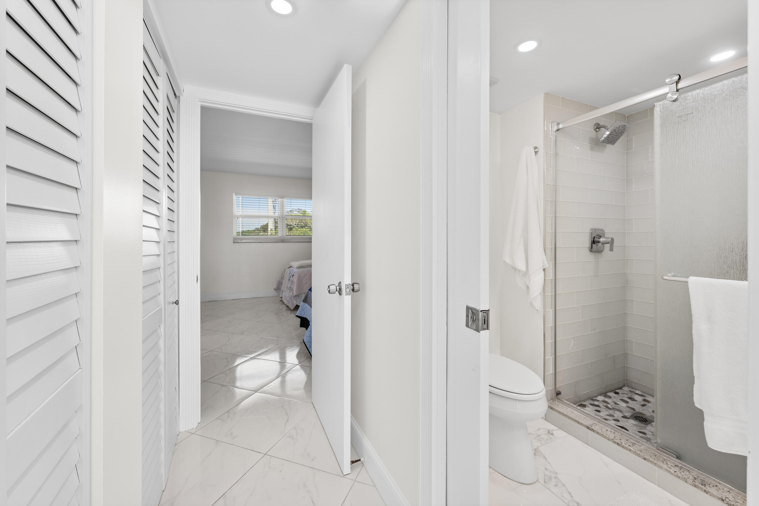 198 Northwest 67th Street, Unit 307 Boca Raton, FL 33487 - Photo 27 of 38 _jjl3883