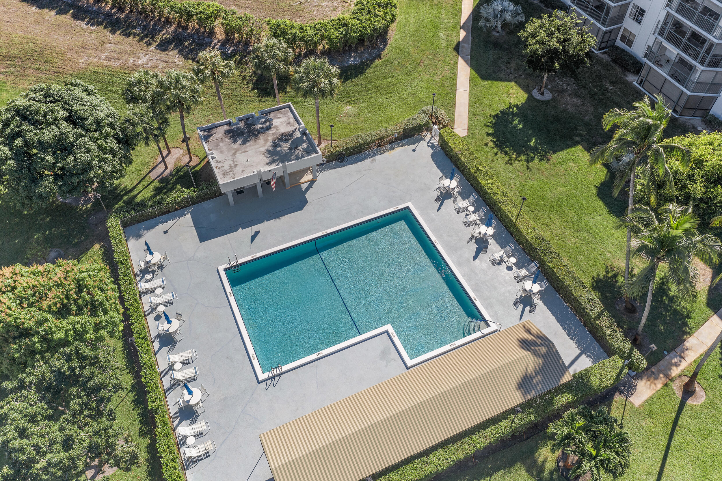 198 Northwest 67th Street, Unit 307 Boca Raton, FL 33487 - Photo 35 of 38 dji_0258
