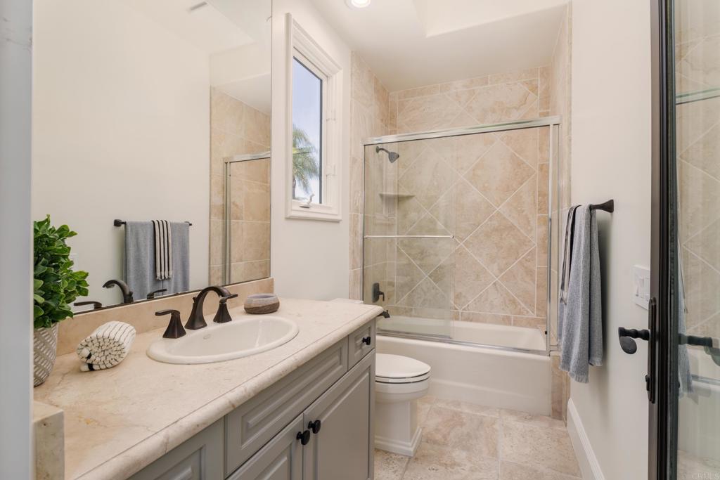 7825 Muirfield Way Rancho Santa Fe, CA 92067 - Photo 40 of 60