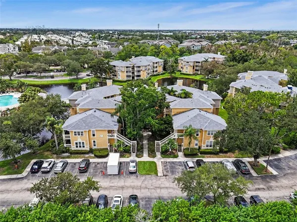 $200,000 | 115 112th Avenue Northeast, Unit 726, St. Petersburg, FL 33716