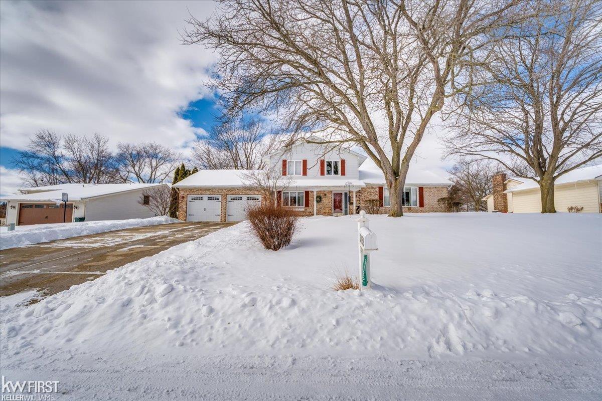 3152 Old Farm Road Flint, MI 48507 - Photo 41 of 45 50166770-b228cb25-d331-420a-afcf-47097a66ce14.JPG