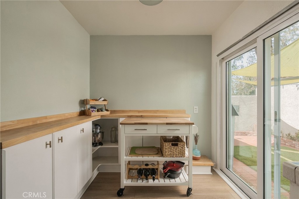 19565 Rinaldi Street, Unit 18 Porter Ranch, CA 91326 - Photo 14 of 31 Gallery Image 14