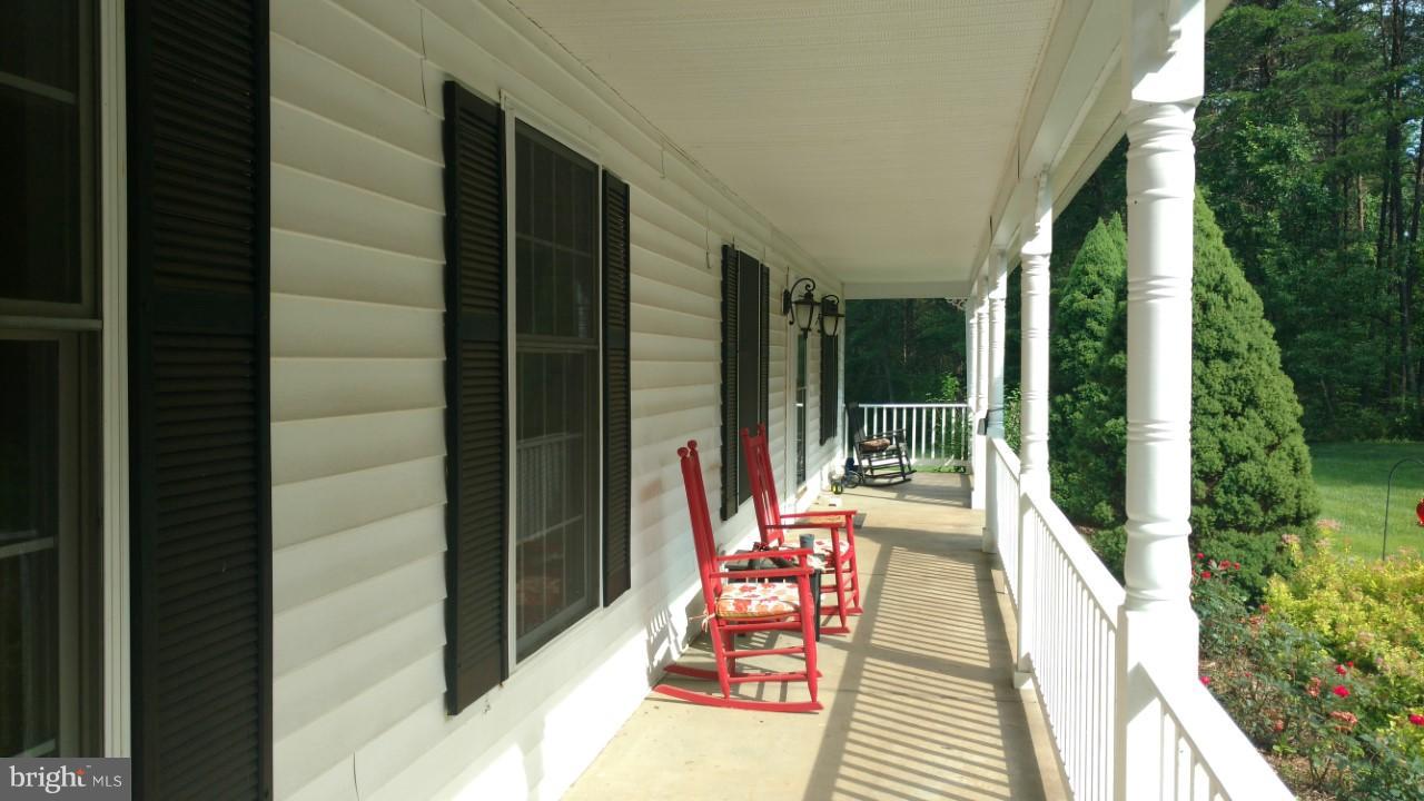 25383 Independence Road Unionville, VA 22567 - Photo 3 of 25 Exterior (General)