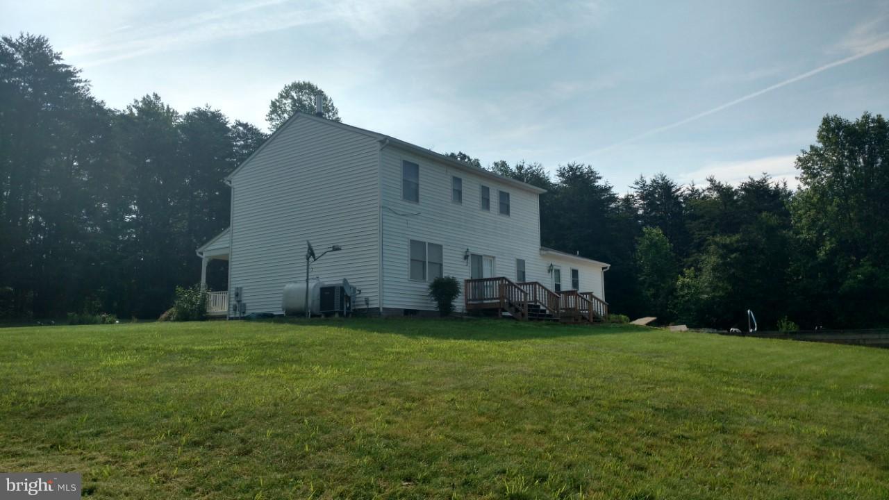 25383 Independence Road Unionville, VA 22567 - Photo 4 of 25 Exterior (General)