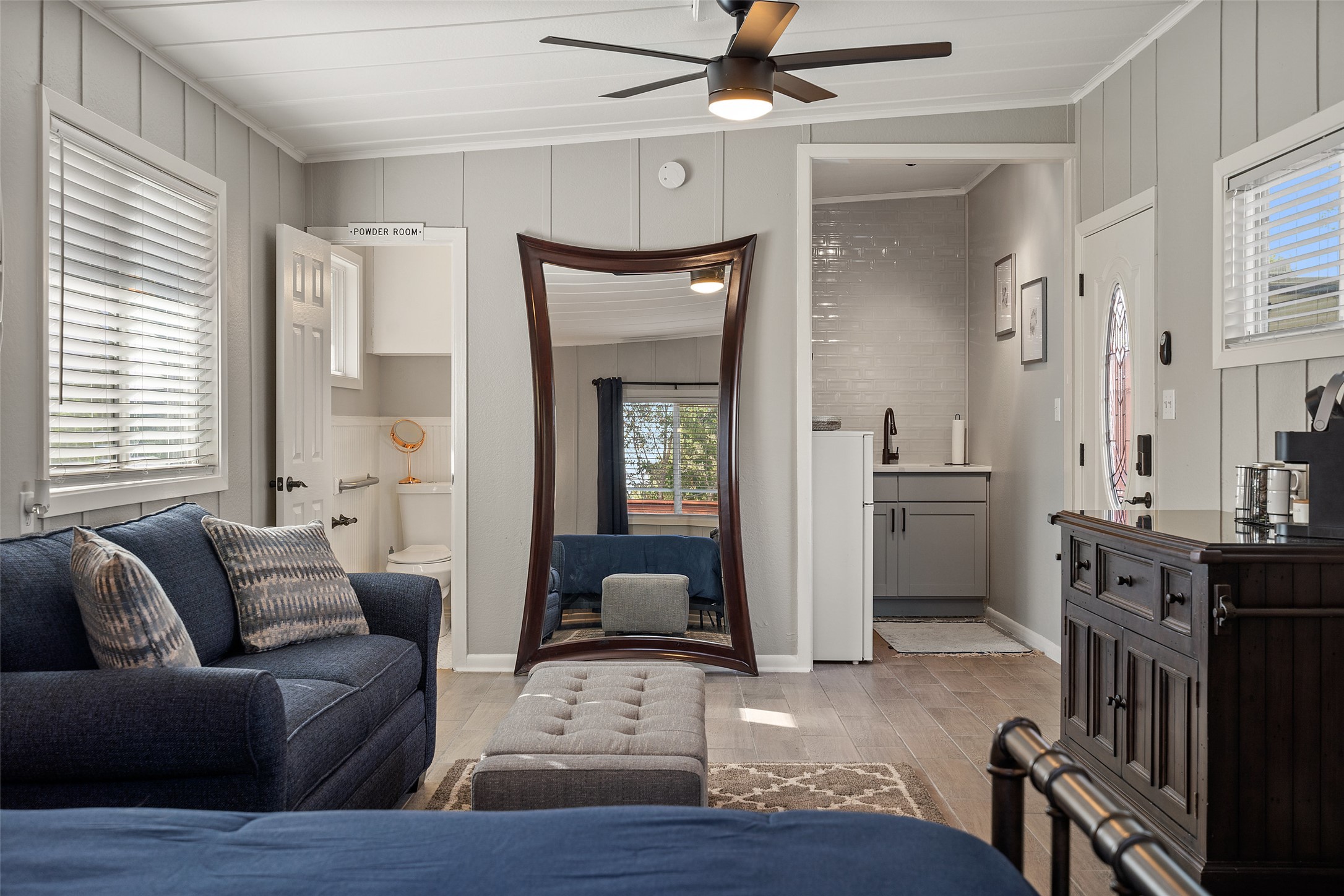 35 Presidio Road Wimberley, TX 78676 - Photo 22 of 37 The studio space