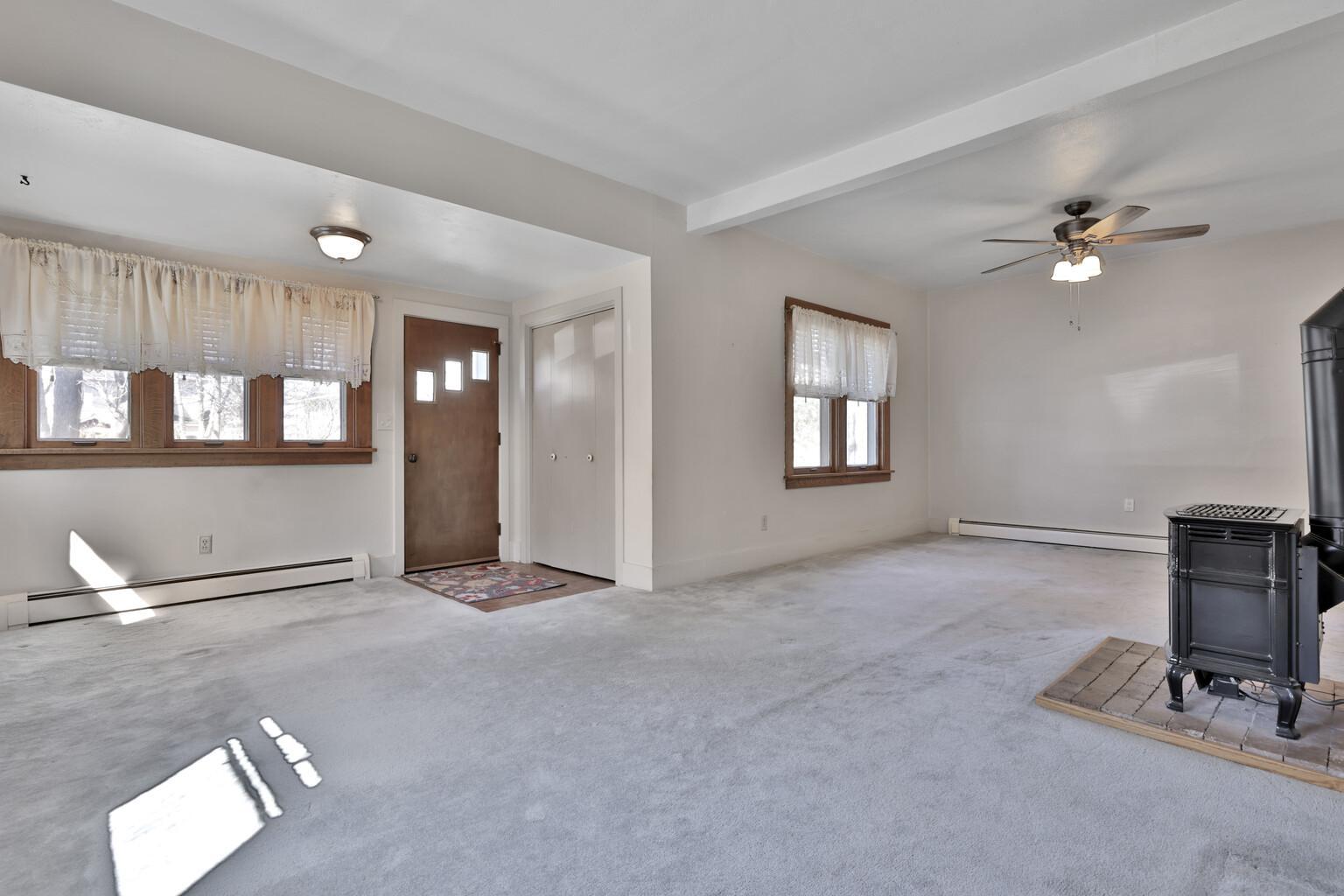 208 Center Avenue Center City, MN 55012 - Photo 16 of 44