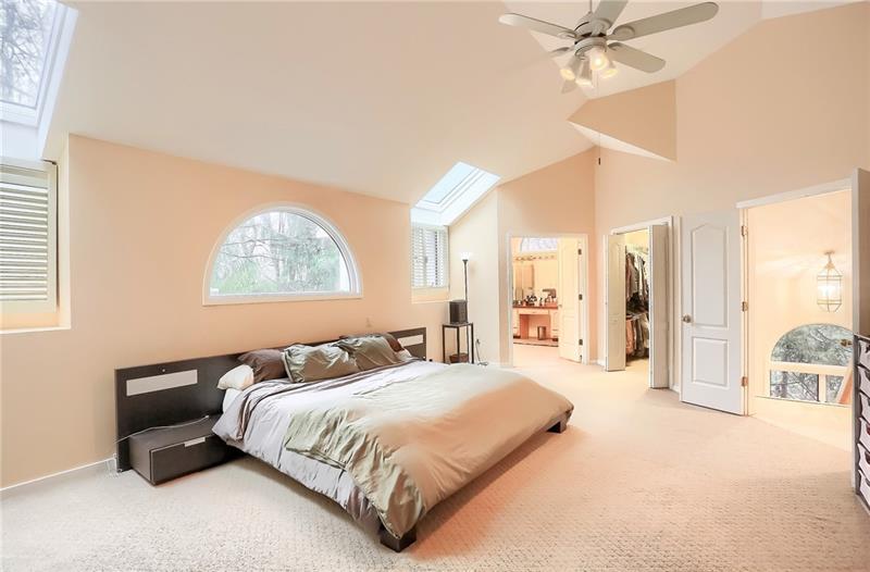 156 Valley Road Wexford, PA 15090 - Photo 12 of 25 Gallery Image 12