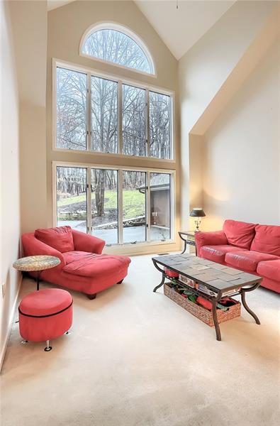 156 Valley Road Wexford, PA 15090 - Photo 3 of 25 Gallery Image 3
