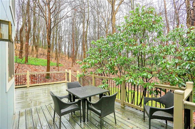 156 Valley Road Wexford, PA 15090 - Photo 21 of 25 Gallery Image 21