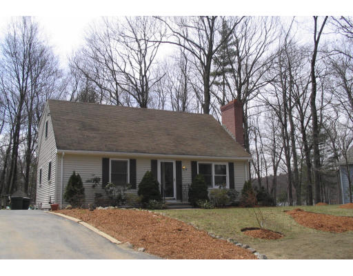 14 Knoll Road Hopkinton, MA 01748 - Photo 1 of 8 Gallery Image 1
