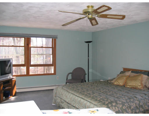 14 Knoll Road Hopkinton, MA 01748 - Photo 5 of 8 Gallery Image 5