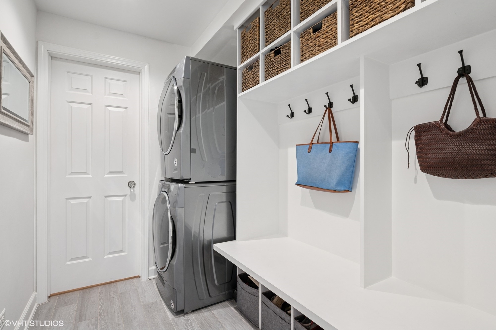 771 Valley Road Glencoe, IL 60022 - Photo 12 of 29 Gallery Image 12