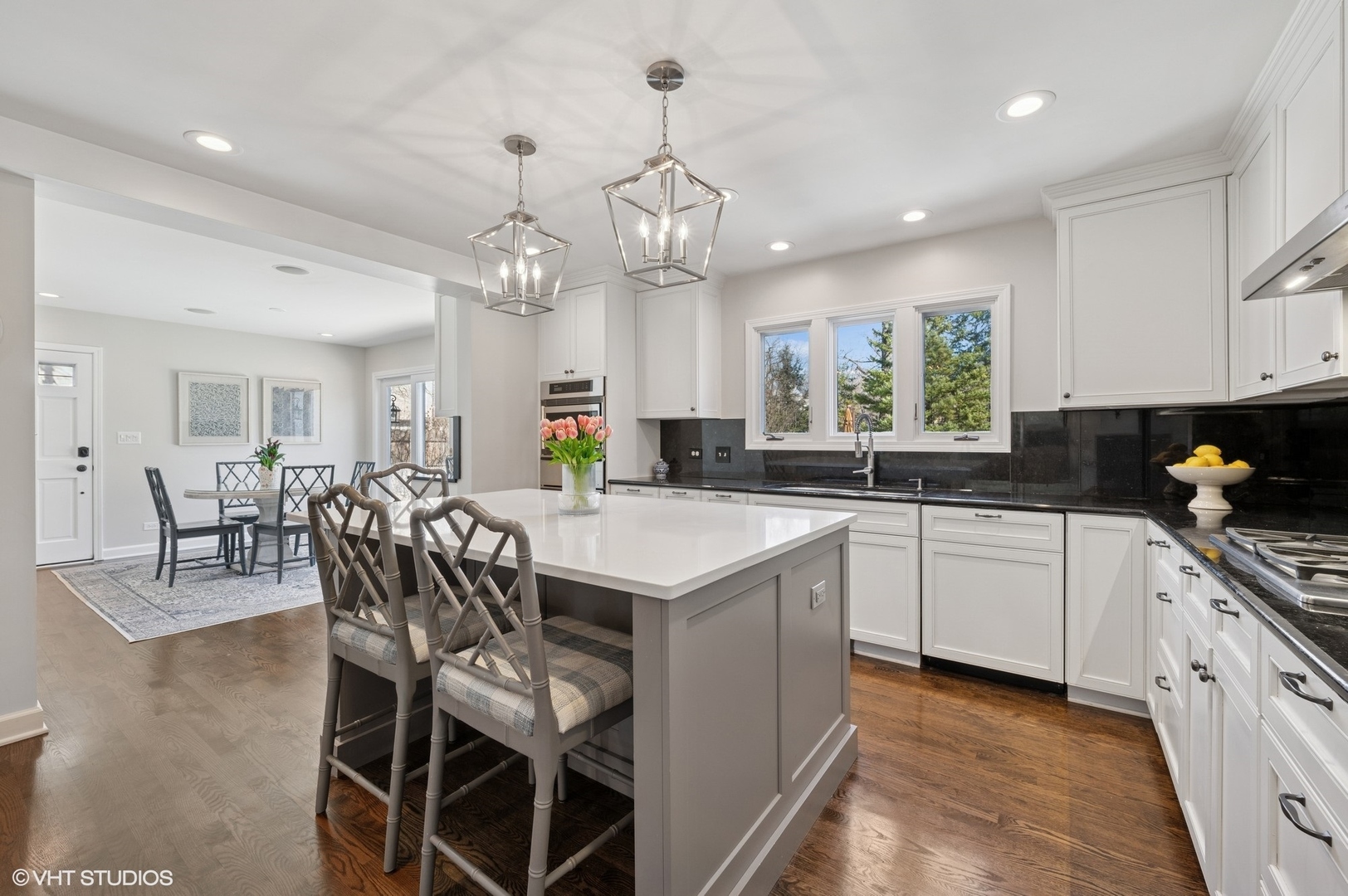 771 Valley Road Glencoe, IL 60022 - Photo 6 of 29 Gallery Image 6