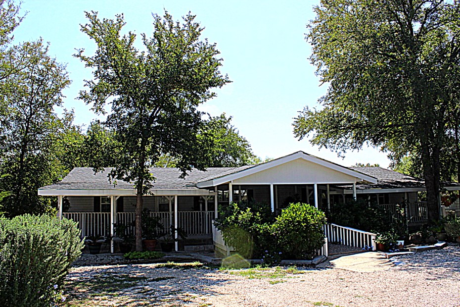 360 Reata Ranch Road Lockhart, TX 78644 - Photo 1 of 1 Gallery Image 1