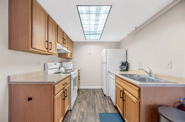 $325,000 | 220 Mountainside Drive, Unit E301, Stowe, VT 05672