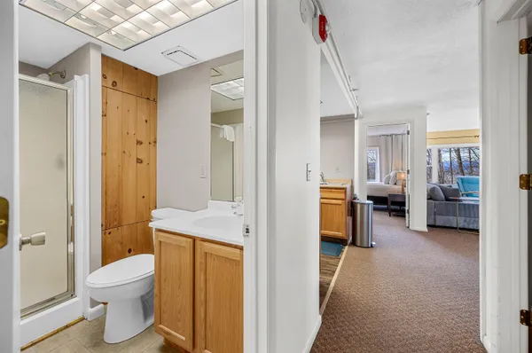 $325,000 | 220 Mountainside Drive, Unit E301, Stowe, VT 05672