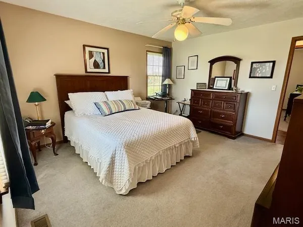 $419,000 | 10520 Vonder Haar Lane, Breese, IL 62230