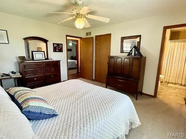 $419,000 | 10520 Vonder Haar Lane, Breese, IL 62230