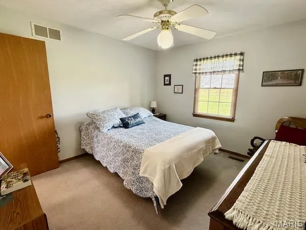 $419,000 | 10520 Vonder Haar Lane, Breese, IL 62230