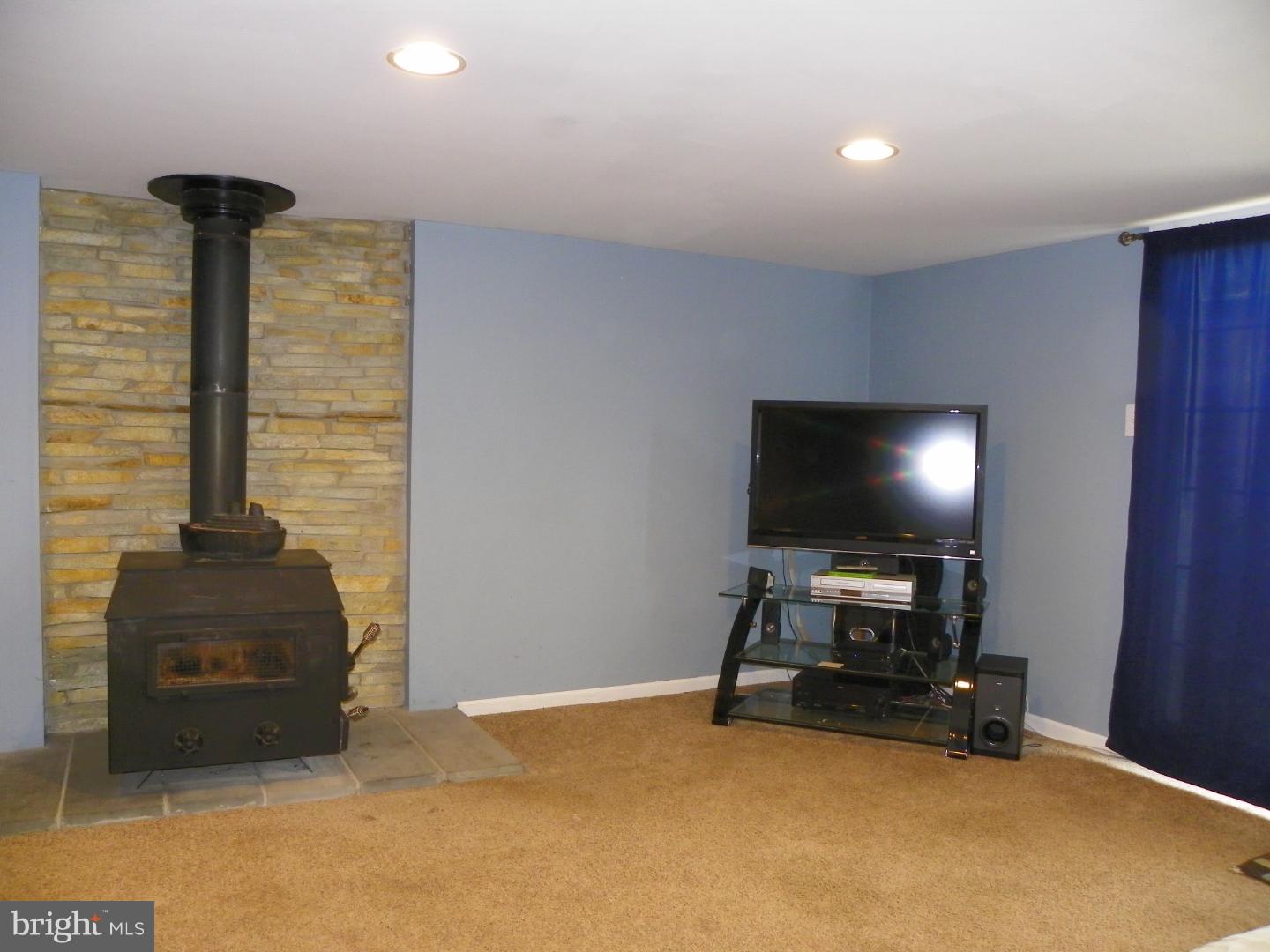 15146 Carter Road Philadelphia, PA 19116 - Photo 19 of 24 Gallery Image 19