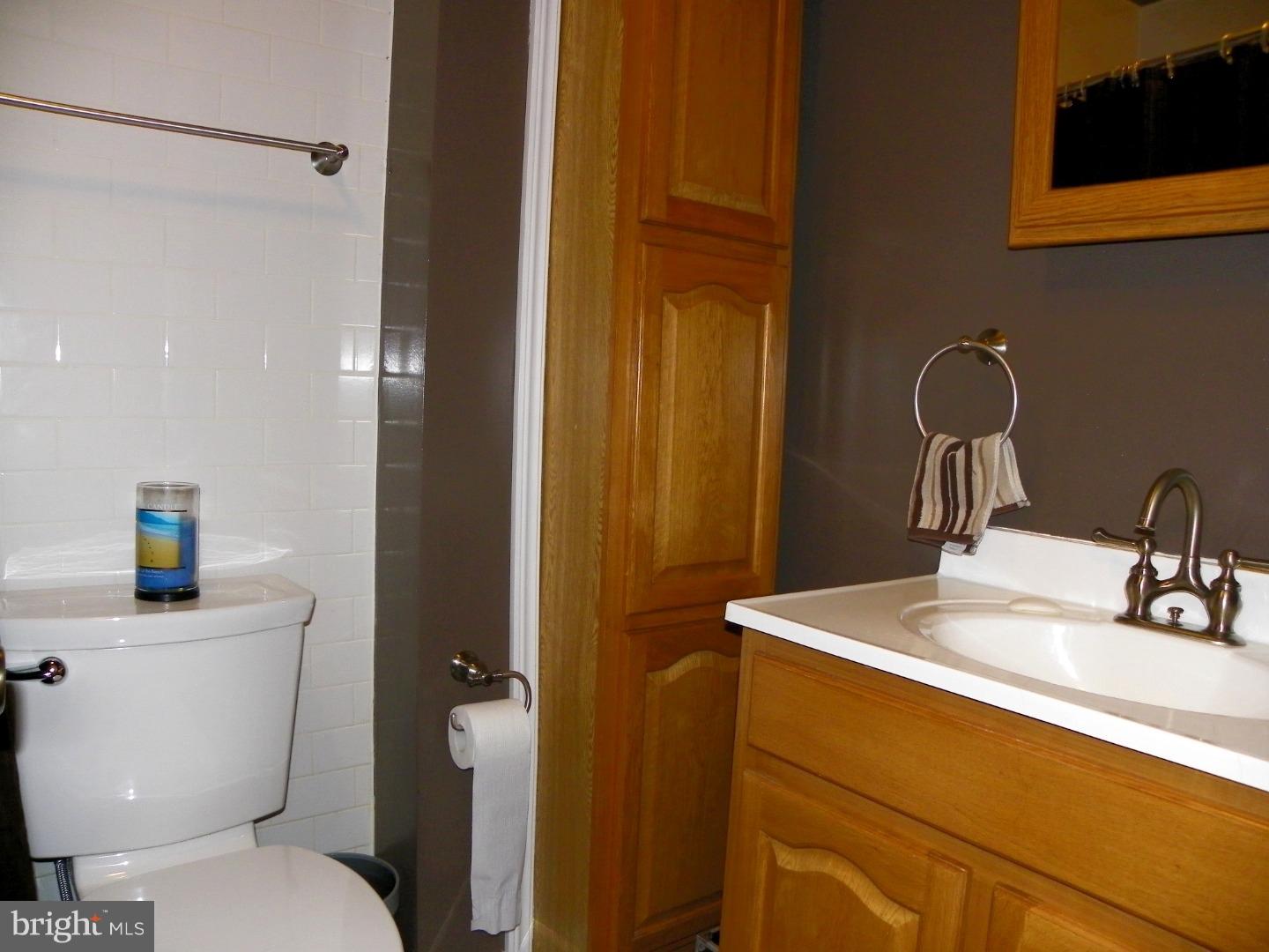 15146 Carter Road Philadelphia, PA 19116 - Photo 10 of 24 Gallery Image 10