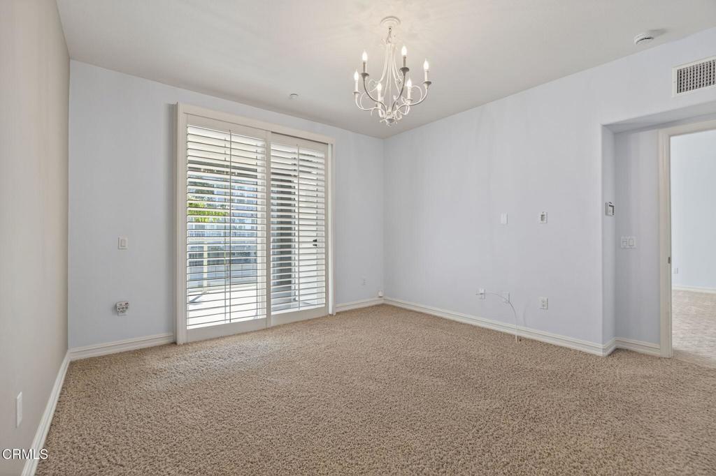 1423 Windshore Way Oxnard, CA 93035 - Photo 44 of 77 a view of a livingroom with a chandelier