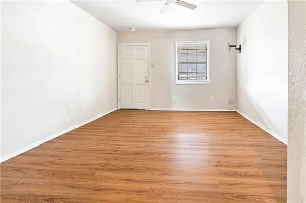 $875 | 8415 Airline Drive, Unit A16, Metairie, LA 70003