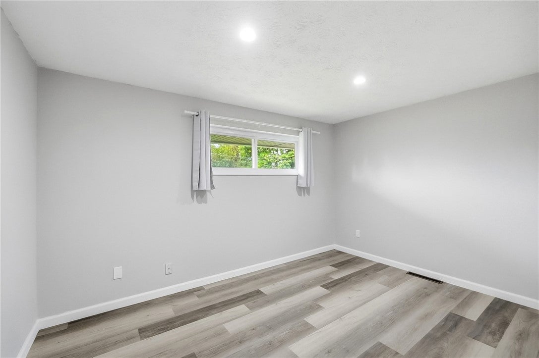 3659 Endover Road Kettering, OH 45439 - Photo 22 of 38 Gallery Image 22