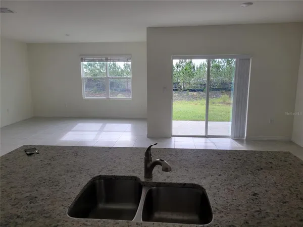 $2,050 | 1332 Sugarwood Street, Davenport, FL 33837