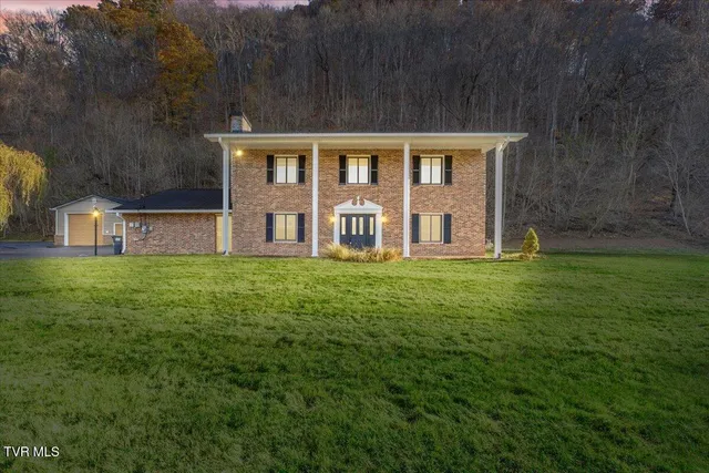 $510,000 | 125 Abe Lincoln Court, Elizabethton, TN 37643