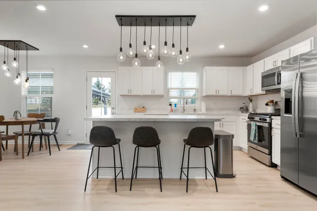 $460,000 | 2708 Hideaway Court, Plainfield, IL 60586