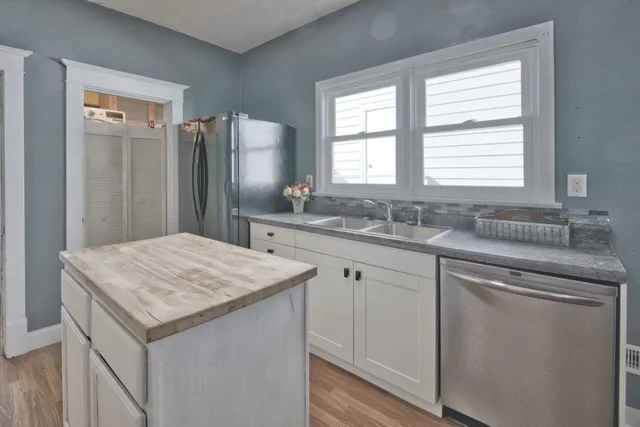 $114,900 | 25 3rd Street Southwest, Chisholm, MN 55719