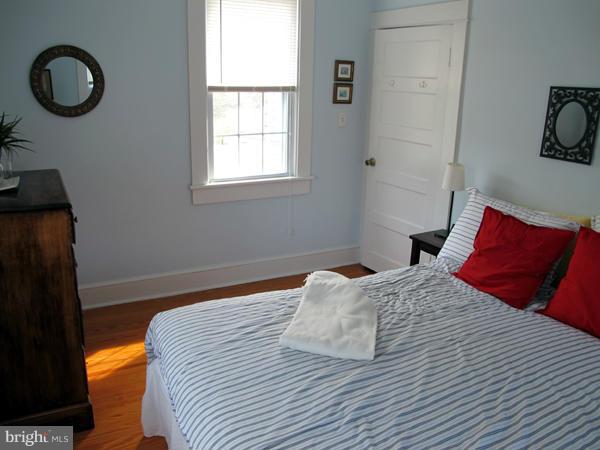 300 Lafayette Street Colonial Beach, VA 22443 - Photo 26 of 30 Bedroom