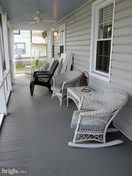 300 Lafayette Street Colonial Beach, VA 22443 - Photo 9 of 30 Exterior (General)