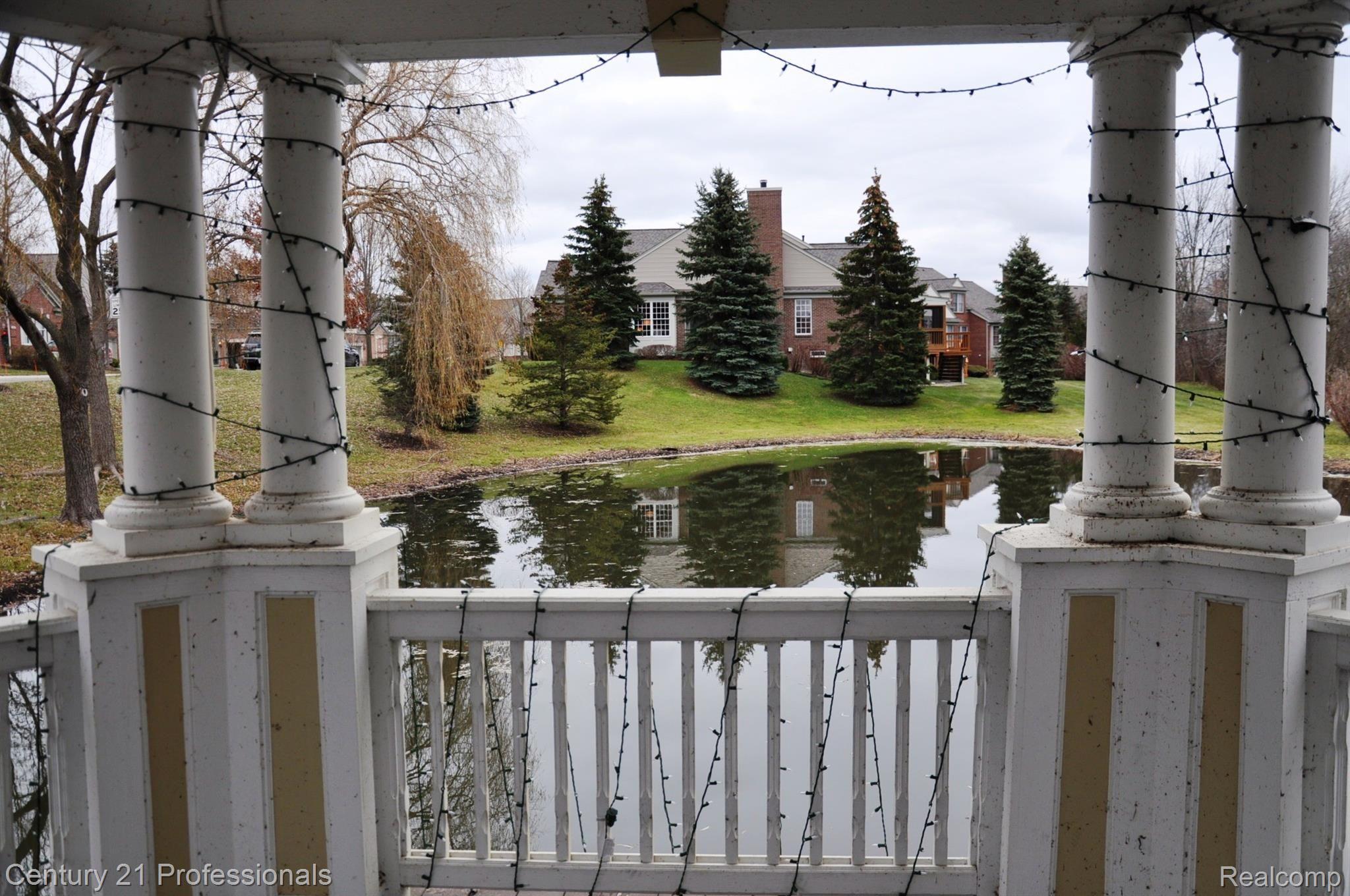 5074 Belmonte Drive Rochester, MI 48306 - Photo 29 of 29 View from Gazebo.JPG