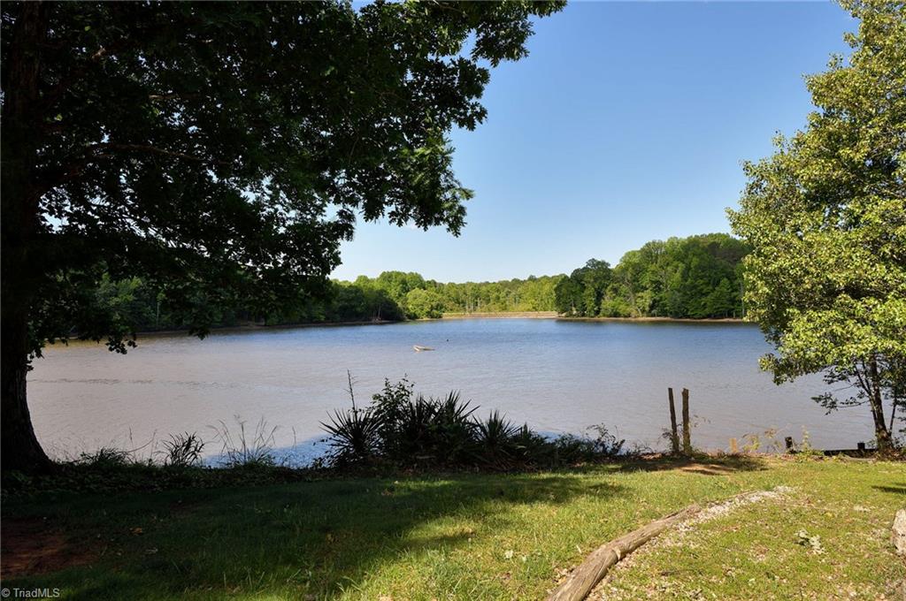 540 Waters Road Salisbury, NC 28146 - Photo 2 of 44