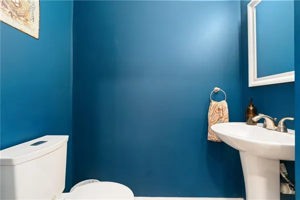 $189,900 | 107 Sumner Avenue, Vandergrift, PA 15690