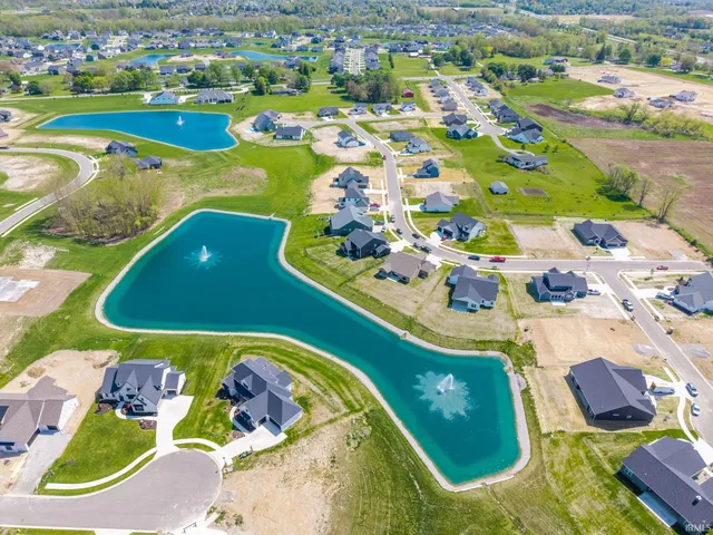 $529,900 | 1472 Pyke Grove Pass, Huntertown, IN 46748