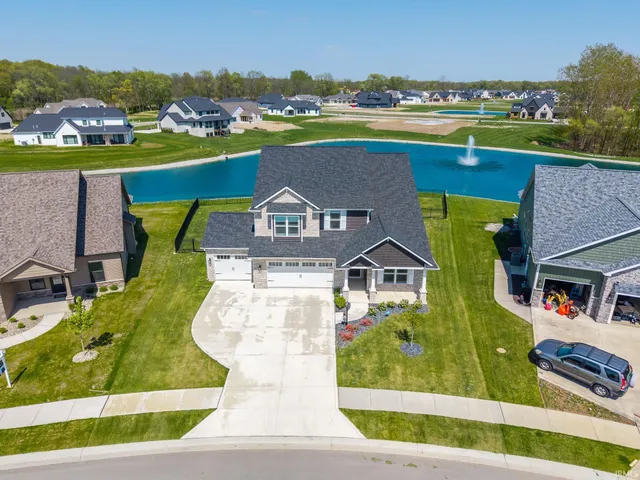 $529,900 | 1472 Pyke Grove Pass, Huntertown, IN 46748