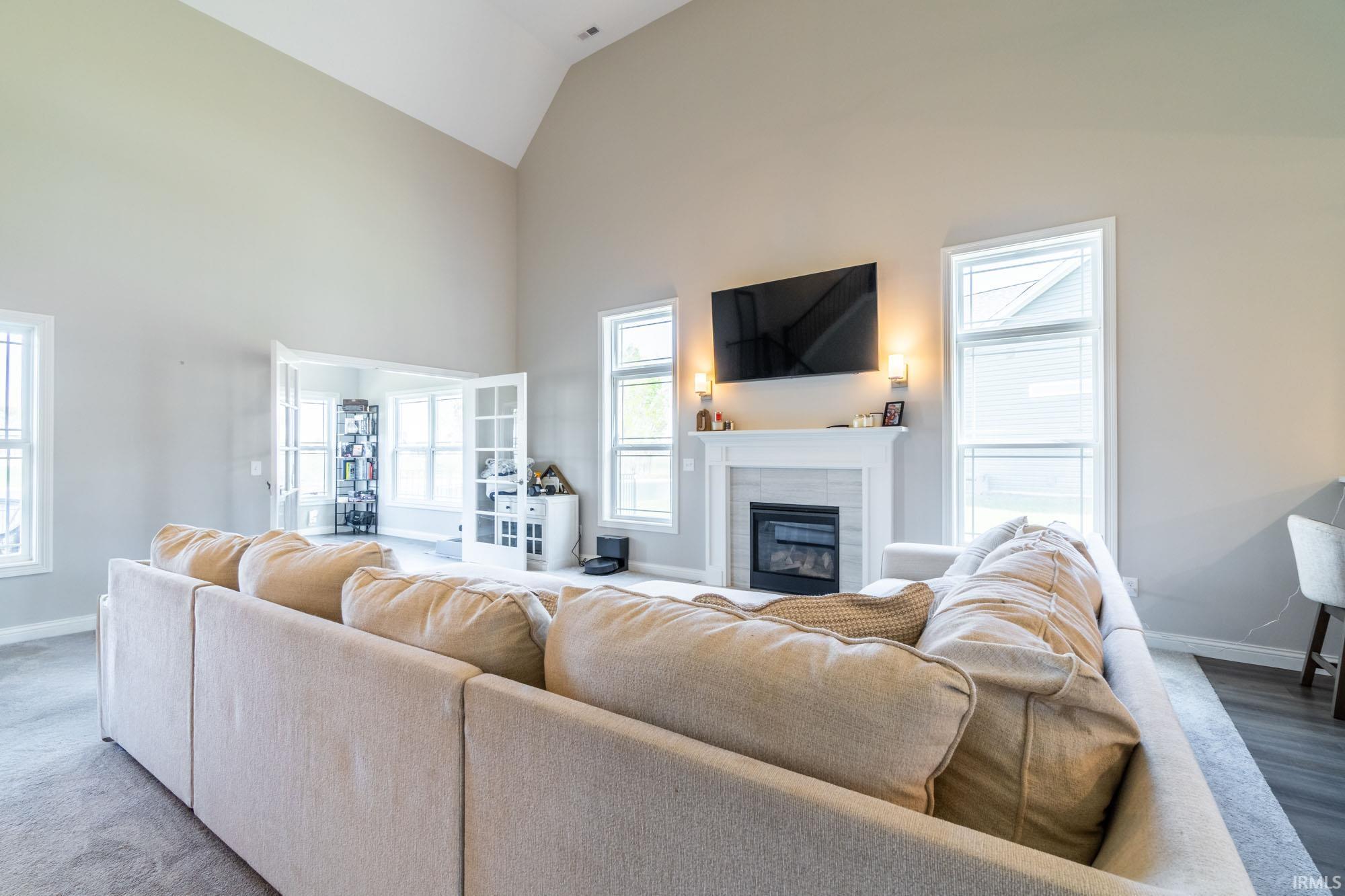 1472 Pyke Grove Pass Huntertown, IN 46748 - Photo 9 of 36