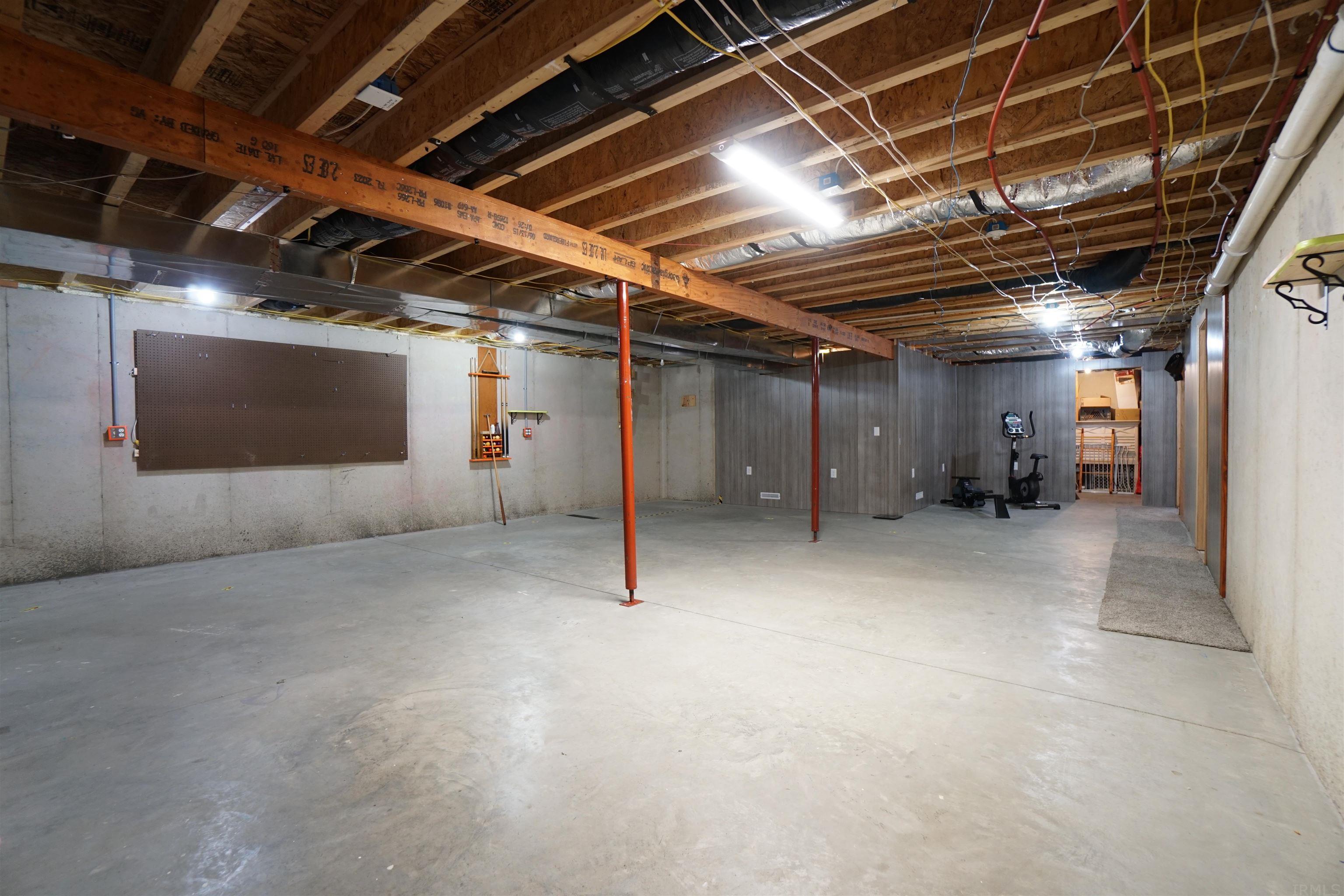 1825 South Country Club Road Warsaw, IN 46580 - Photo 22 of 36