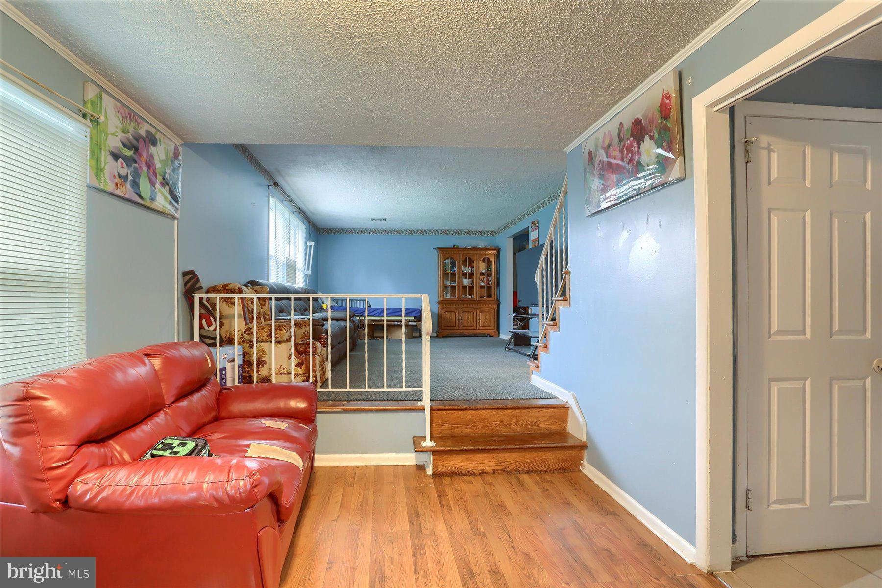 6014 Devonshire Heights Road Harrisburg, PA 17112 - Photo 4 of 21