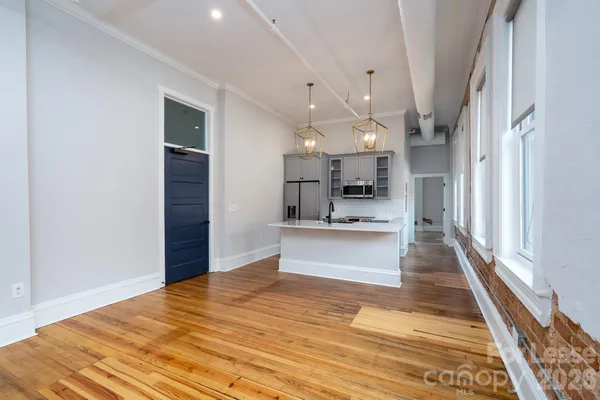 $1,720 | 52 Union Street South, Unit 206, Concord, NC 28025