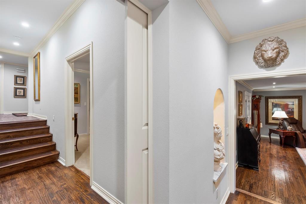 1432 Sylvan Avenue Dallas, TX 75208 - Photo 26 of 40 a view of a hallway with wooden floor and workspace