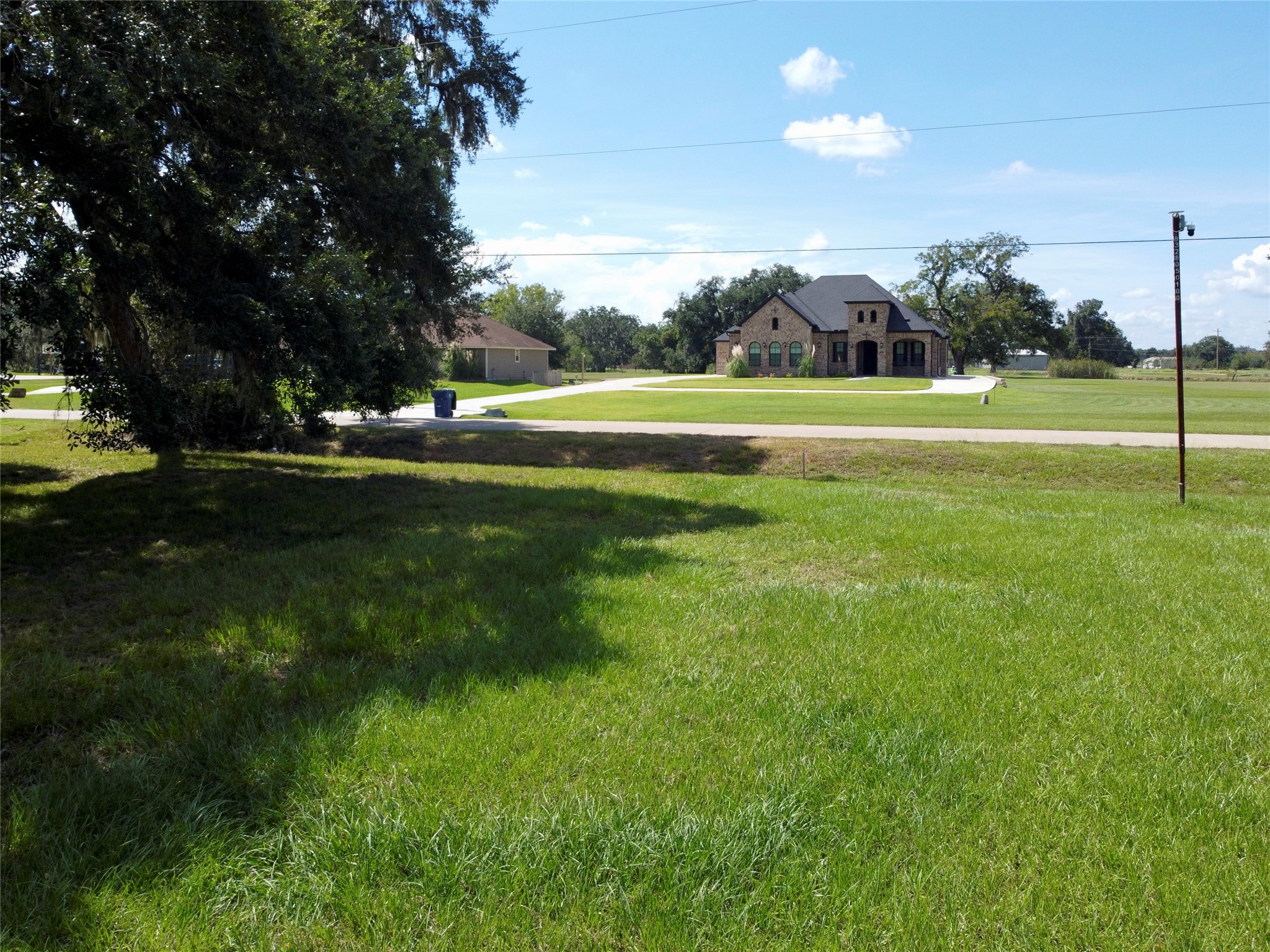158 Cattle Drive Trail Angleton, TX 77515 - Photo 8 of 18 a view of a park