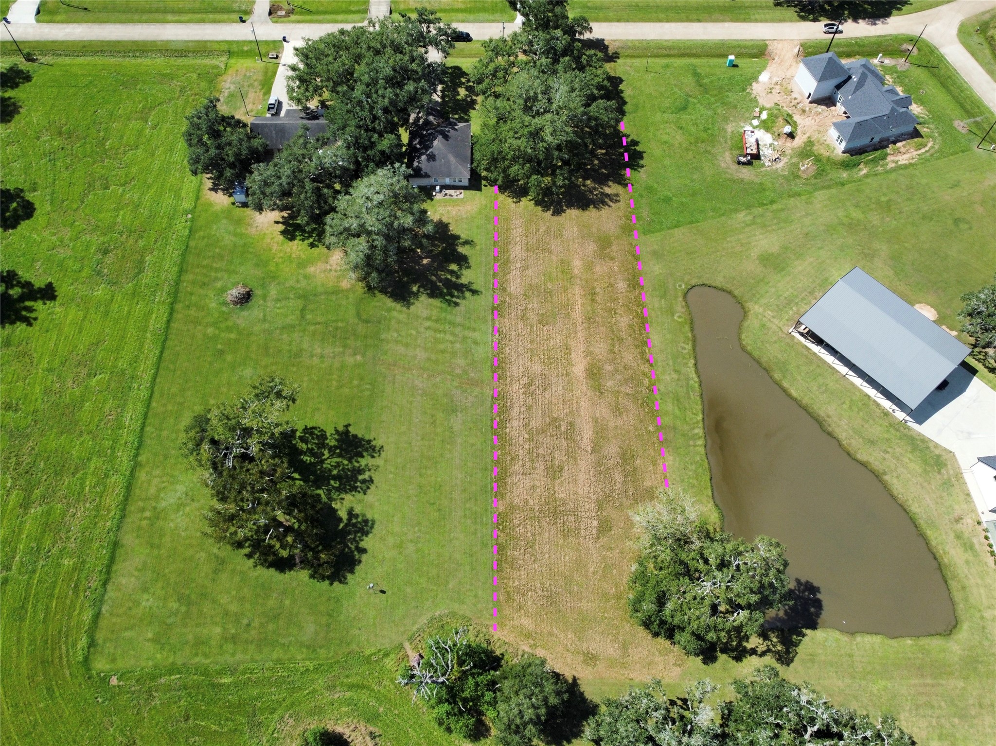 158 Cattle Drive Trail Angleton, TX 77515 - Photo 10 of 18 a view of a garden