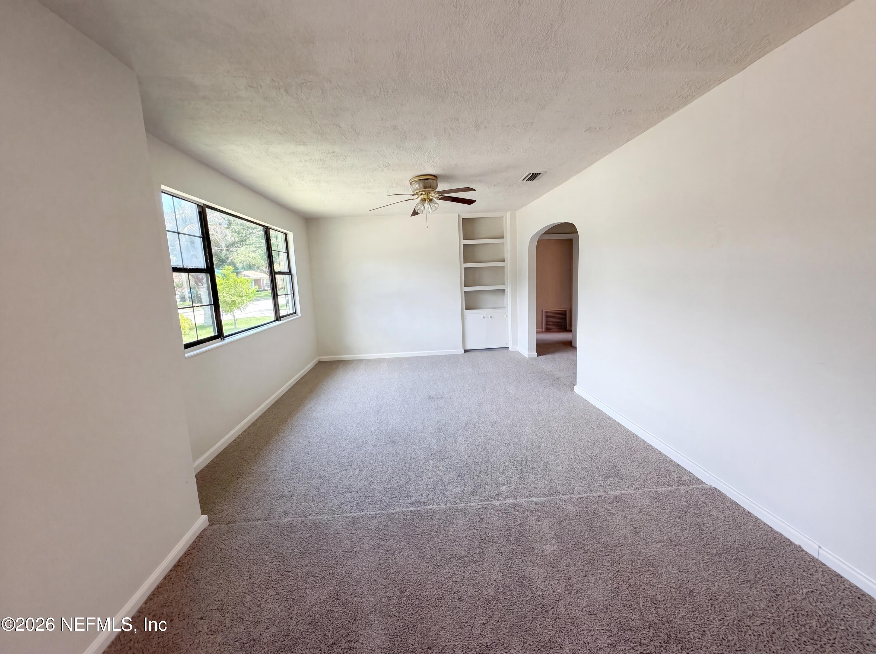 2742 Merwyn Road Jacksonville, FL 32207 - Photo 5 of 22 photo_03
