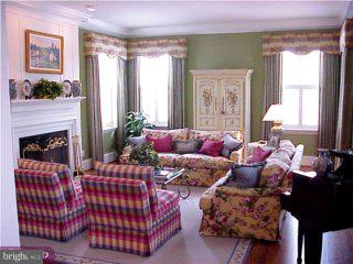 1298 Farm Road Berwyn, PA 19312 - Photo 3 of 6