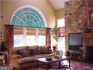 1298 Farm Road Berwyn, PA 19312 - Photo 4 of 6