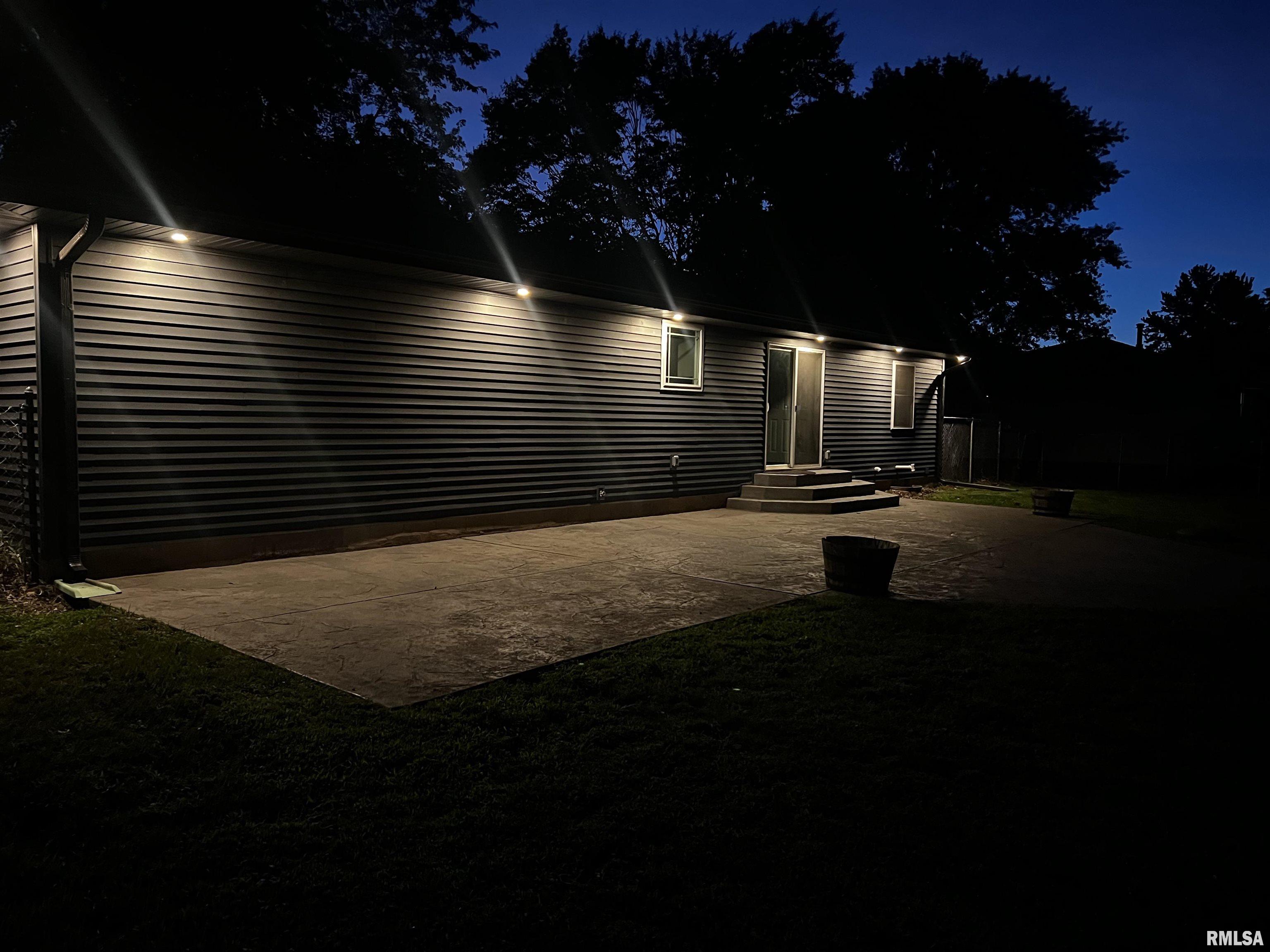 13386 Cedar Street Manito, IL 61546 - Photo 7 of 31